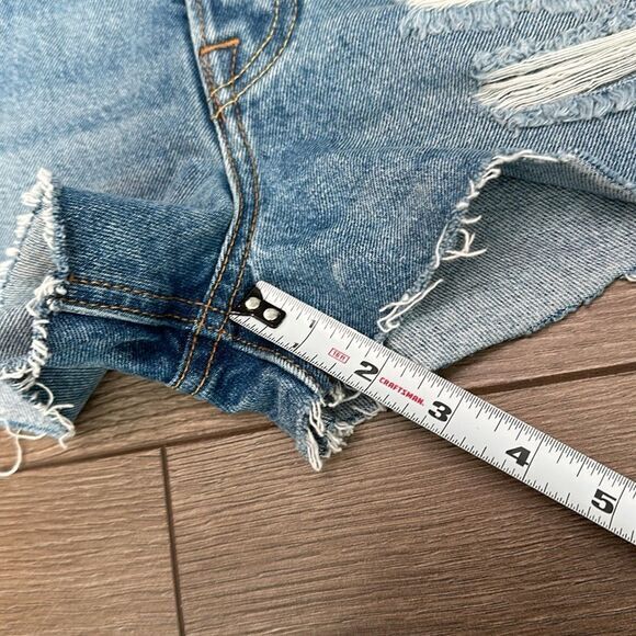 GRLFRND Cindy Button-Fly Distressed Blue Jean Cut Off‎ Shorts Size 28 - Picture 11 of 13